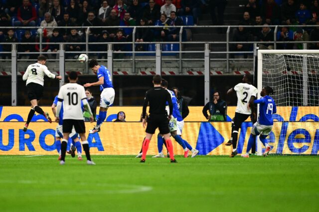 Leon Goretzka (L) scored Germany's winning goal against Italy