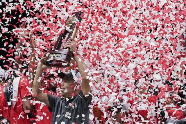 APTOPIX NCAA Tennessee Houston Basketball The Associated Press