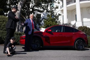 Bondi Declares Tesla Arson Attacks Domestic Terrorism Amid Rising Violence