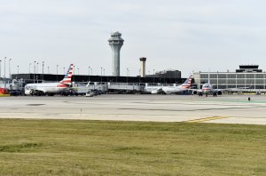 Aviation experts urge investments in air traffic control staffing, new technologies