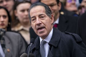 Reps. Raskin, Connolly file new FOIA request from DOGE