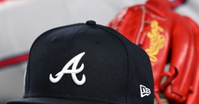 Female Reporters Mocked for Outrage After Braves Sideline Reporter Gets Fan's Number On Live TV
