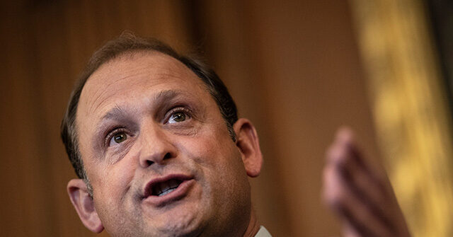 Andy Barr Cast Blame on Trump for Jan. 6 Violence in 2021 CNN Interview