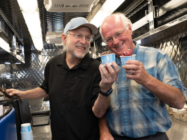 GettyImages-2172488535 PHILADELPHIA, PENNSYLVANIA - SEPTEMBER 16: (L-R) Jerry Greenfield and Ben Cohen, co-founde