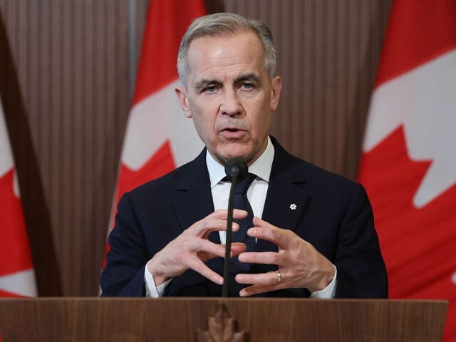 GettyImages-2207693920 Mark Carney, Canada's prime minister, during a news conference on Parliament Hill in