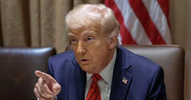 Trump Blasts Fed Chair Powell as ‘Major Loser,’ Questions Political Motives Behind Rate Decisions
