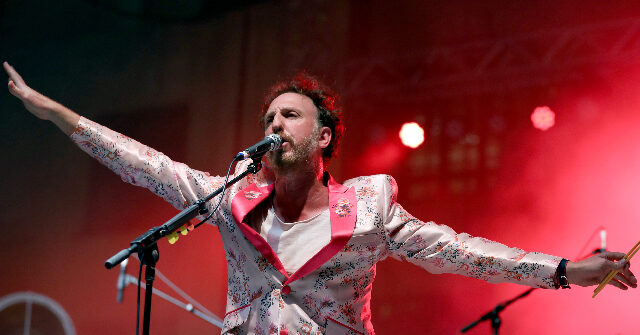 Resistance: Band Guster Features Cast of Cancelled LGBTQ Youth Musical During Kennedy Center Concert