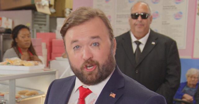 Video Shows 'Sixth Sense' Star Haley Joel Osment Yell Jewish Slurs as Police Charge Him With Public Intoxication, Cocaine Possession