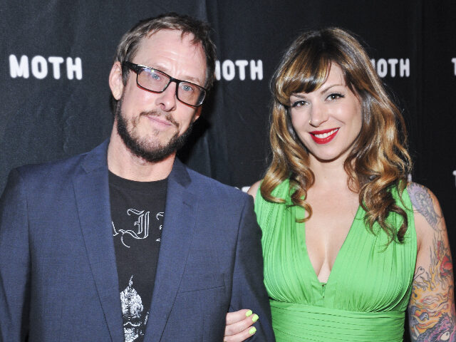 Video: Police Shoot Wife of Weezer’s Bassist Scott Shriner, Charge Her With Attempted Murder