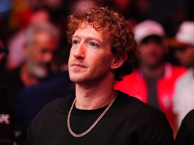 Mark Zuckerberg faces the FTC