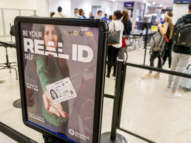 Miami, Florida, Miami International Airport, TSA checkpoint security screening, Real ID si