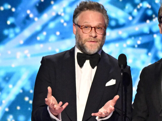 SANTA MONICA, CALIFORNIA - APRIL 05: (L-R) Seth Rogen and Edward Norton speak onstage duri