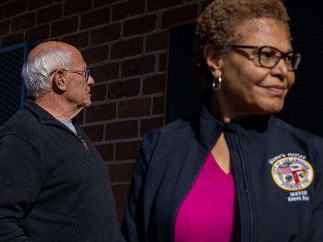 Steve Soboroff Karen Bass (Brian van der Brug / Los Angeles Times via Getty) Pacific Palisades, CA - January 27: Los Angeles Mayor Karen Bass, right, and her disaster