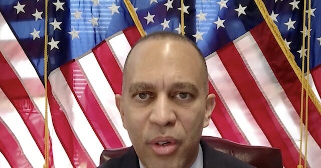 Jeffries: SCOTUS Needs to 'Aggressively' Enforce Orders Against Trump Administration