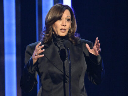 Kamala Harris at the 56th NAACP Image Awards held at the Pasadena Civic Auditorium on Febr