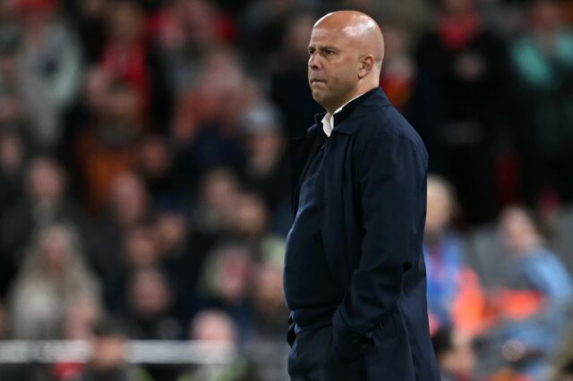 Arne Slot's Liverpool beat Everton 1-0