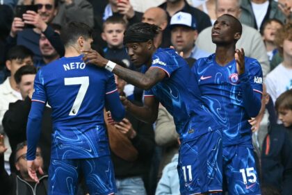 Chelsea celebrate Nicolas Jackson's goal against Everton
