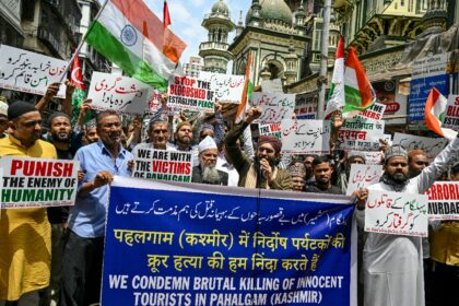Protesters in Mumbai condemn the Pahalgam attack, the worst on civilians in contested Musl