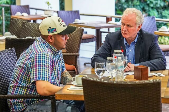 US Senator Chris Van Hollen said El Salvador officials staged this photo of his meeting wi