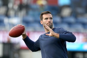 Cleveland Browns sign veteran quarterback Joe Flacco