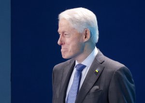 Clinton praises 'Oklahoma Standard' on 30th anniversary of bombing