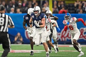 NFL mock draft 3.0: Broncos trade up for Warren, Bears get Carter