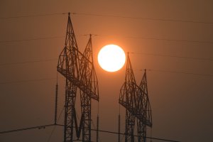 Puerto Rico's power plants go offline, leading to widespread island blackout