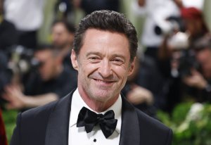 Hugh Jackman, Kate Hudson's Song Sung Blue Set for December 25, 2025 Release