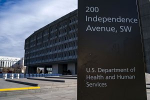 Thousands of employees fired amid mass layoffs at HHS