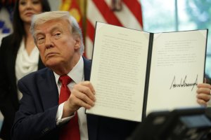 Trump's new order on college accreditation process promotes competition, supporters say