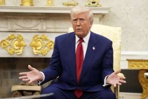 Trump pauses all tariffs for 90 days except for ones affecting China