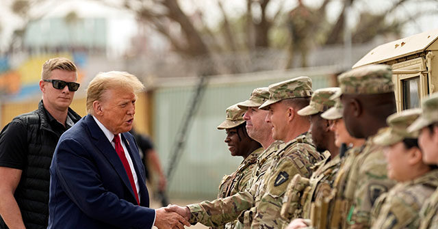 Report: DHS Wants 20K National Guard Troops to Assist with Immigration