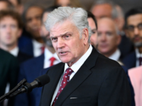 Franklin Graham Meets Ukraine’s Zelensky: ‘Only God Can Solve This’