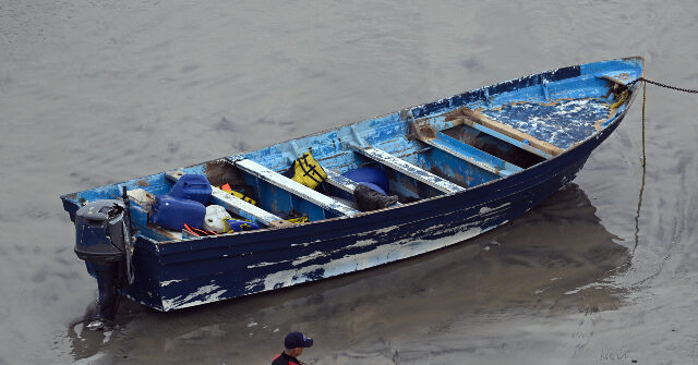 Noem Seeks Death Penalty for Smugglers After Boat Capsizes, Three Migrants Dead