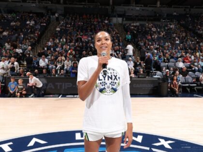 David Sherman_NBAE via Getty Images (1)