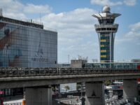 Paris Airport Cuts Flights by 40 Per Cent After Air Traffic Control Breakdown