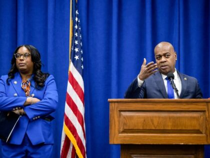 Ras Baraka, mayor of Newark, right, and Representative LaMonica McIver, a Democrat from Ne
