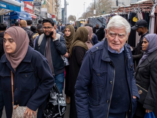 Nearly Half of British Public Feel Like ‘Strangers’ in Their Own Country: Poll