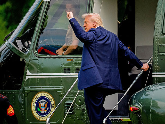 U.S. President Donald Trump boards Marine One on the South Lawn on May 1, 2025 in Washingt