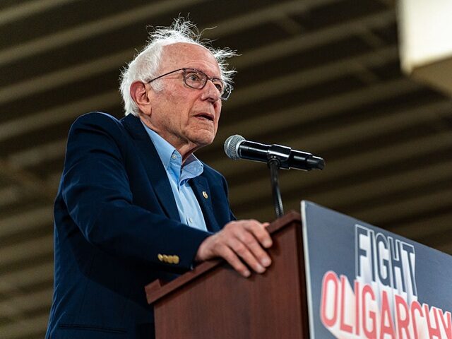 Sanders on Private Jet Use During Fighting Oligarchy Tour: Can’t Wait in Line at Airport, I&#