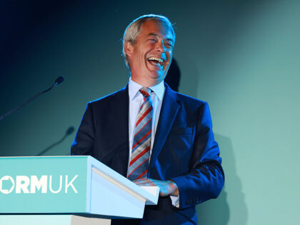 REFORM UK’S EARTHSHAKING WIN: Voters Reject Old Parties in Historic Election