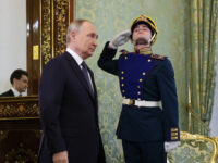 Kremlin Confirms Trump-Putin Phone Call Taking Place on Monday