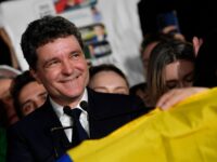 Globalist Bucharest Mayor Secures Surprise Win over Populist Simion in Romanian Elections
