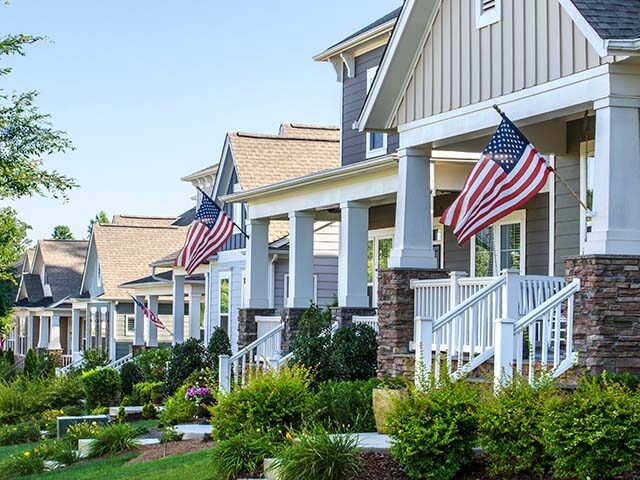 Poll: Majority Say ‘Lowering the Cost of Living’ Should Be Top Trump Priority