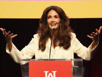 ‘Wonder Woman’ Star Lynda Carter: DEI Is ‘Fundamentally American’