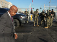 Newark Mayor Ras Baraka Arrested for Trespassing at ICE Detention Facility