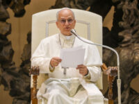 Pope Leo XIV Addresses Journalists: Help Protect ‘Precious Gift of Free Speech’