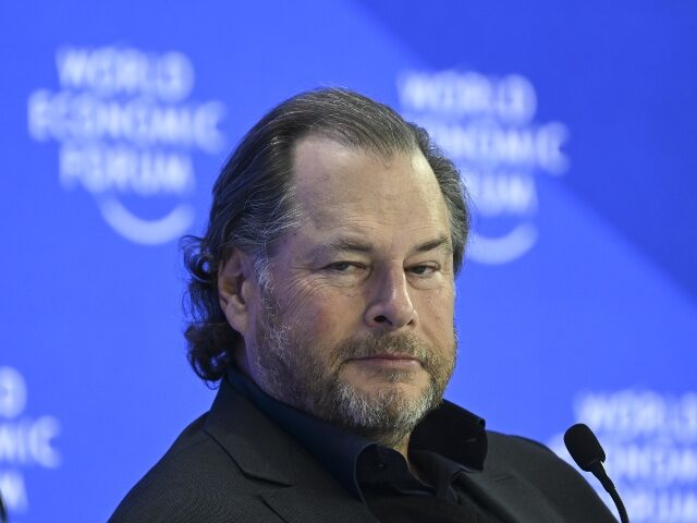 Salesforce Reduces Hiring in Customer Service, Engineering Due to AI