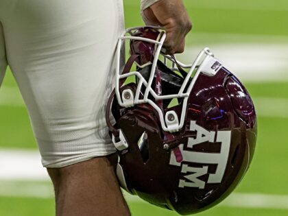 Former Texas A&M Star Brian Williams Dies After Running Half-Marathon
