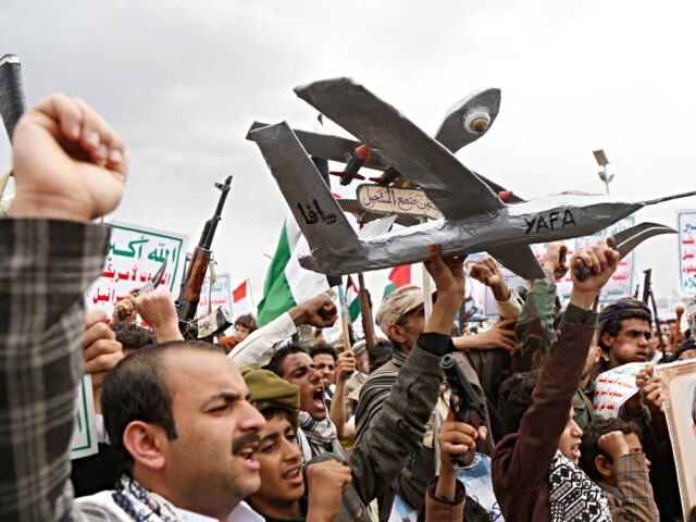 Houthi Terrorists Threaten ‘Complete Air Blockade’ of Israel